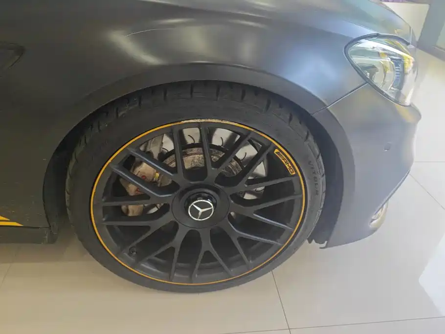Mercedes-Benz C-Class AMG — миниатюра 6