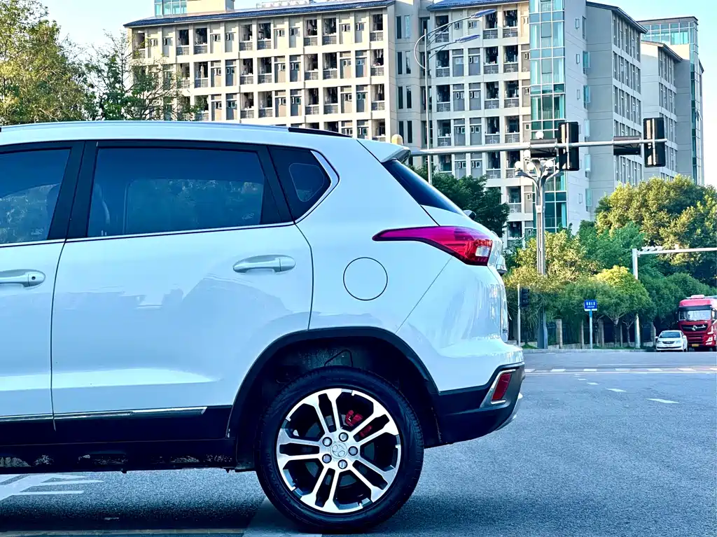 BAIC Senova X35 1.5L Auto Luxury Edition, фото 9
