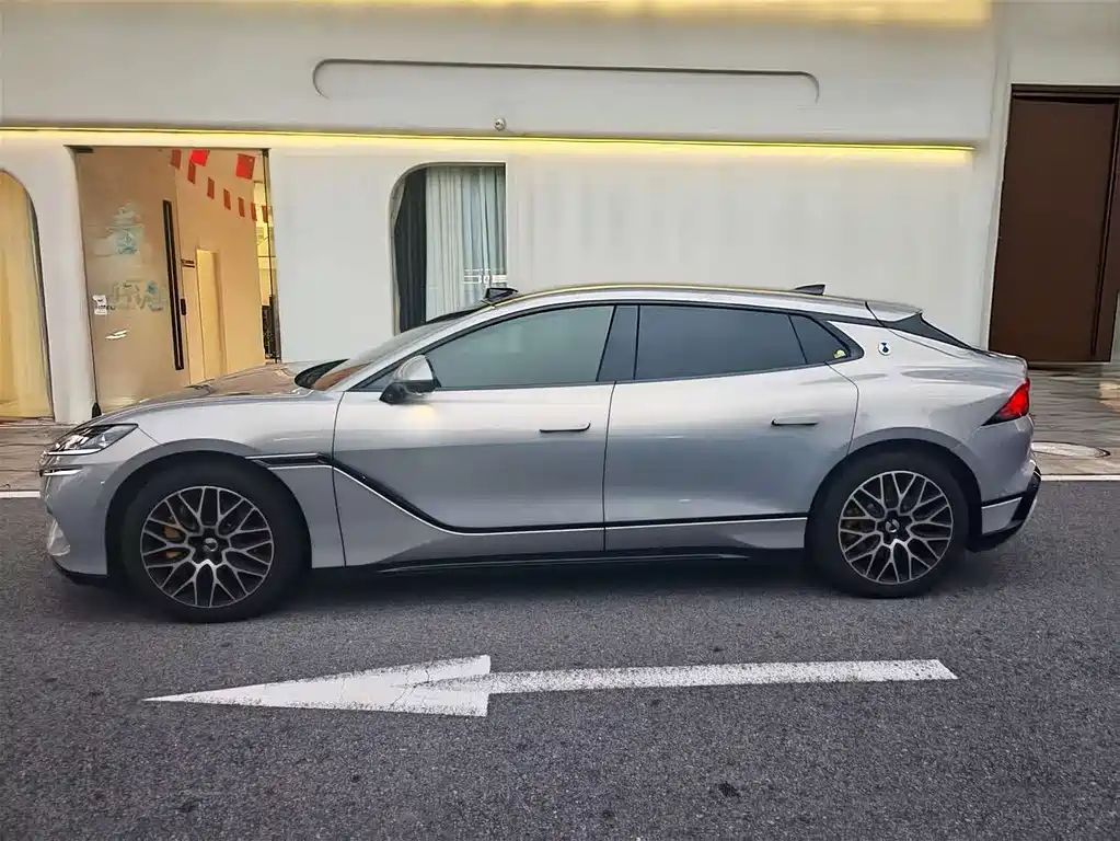 Denza Denza Z9GT — миниатюра 2