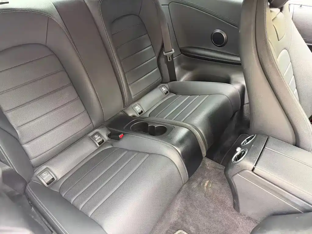 Mercedes-Benz C-Class (Import) — миниатюра 10