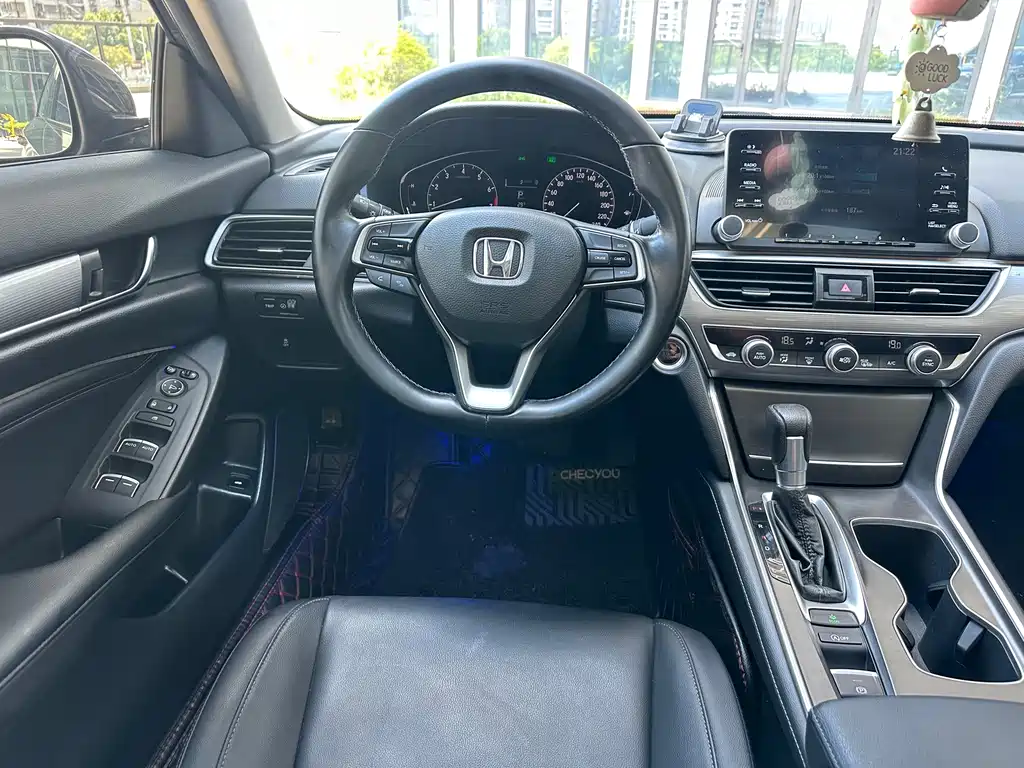 Honda Accord — миниатюра 8