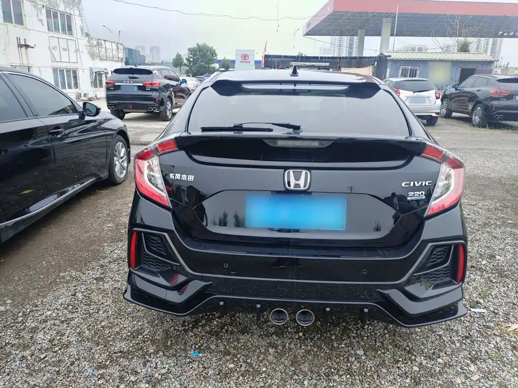 Honda Civic — миниатюра 9