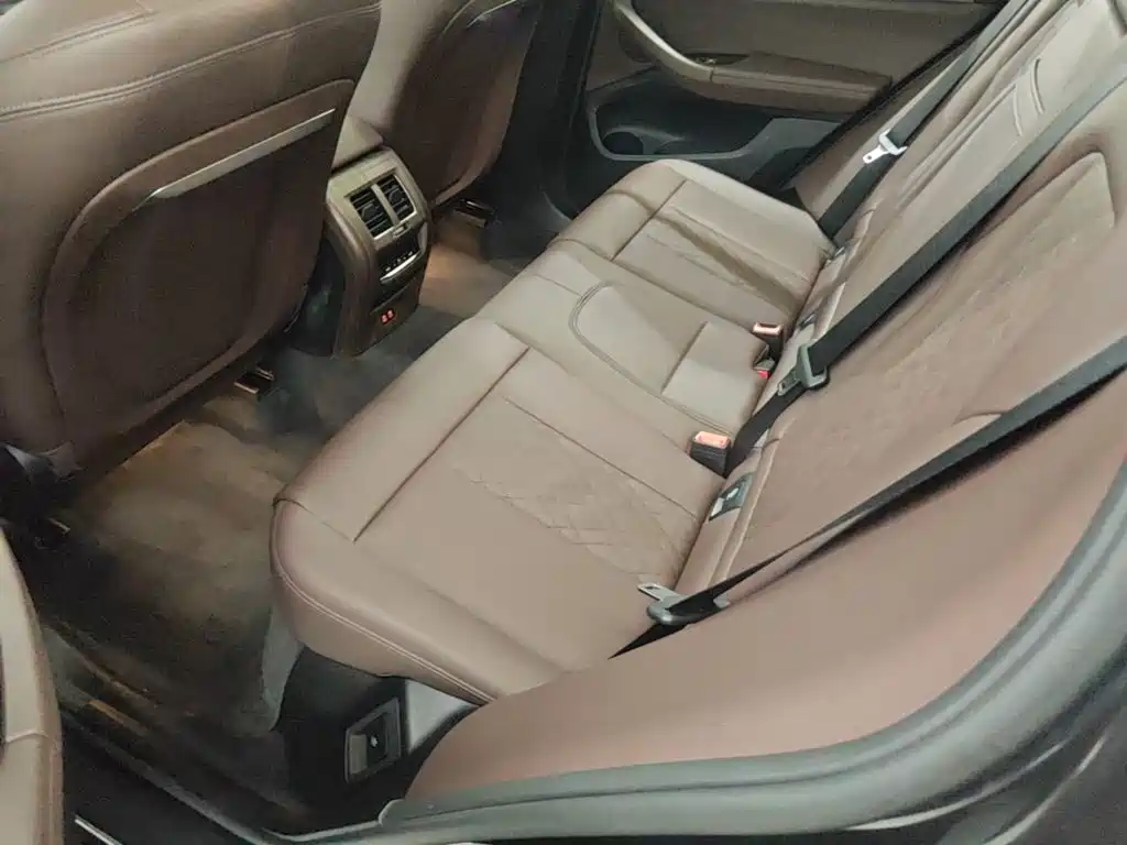 BMW X3 — миниатюра 17