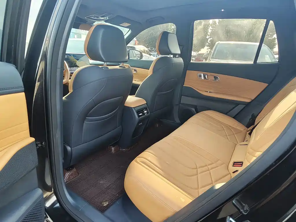 Geely Galaxy Galaxy 7 7 2025 120km +