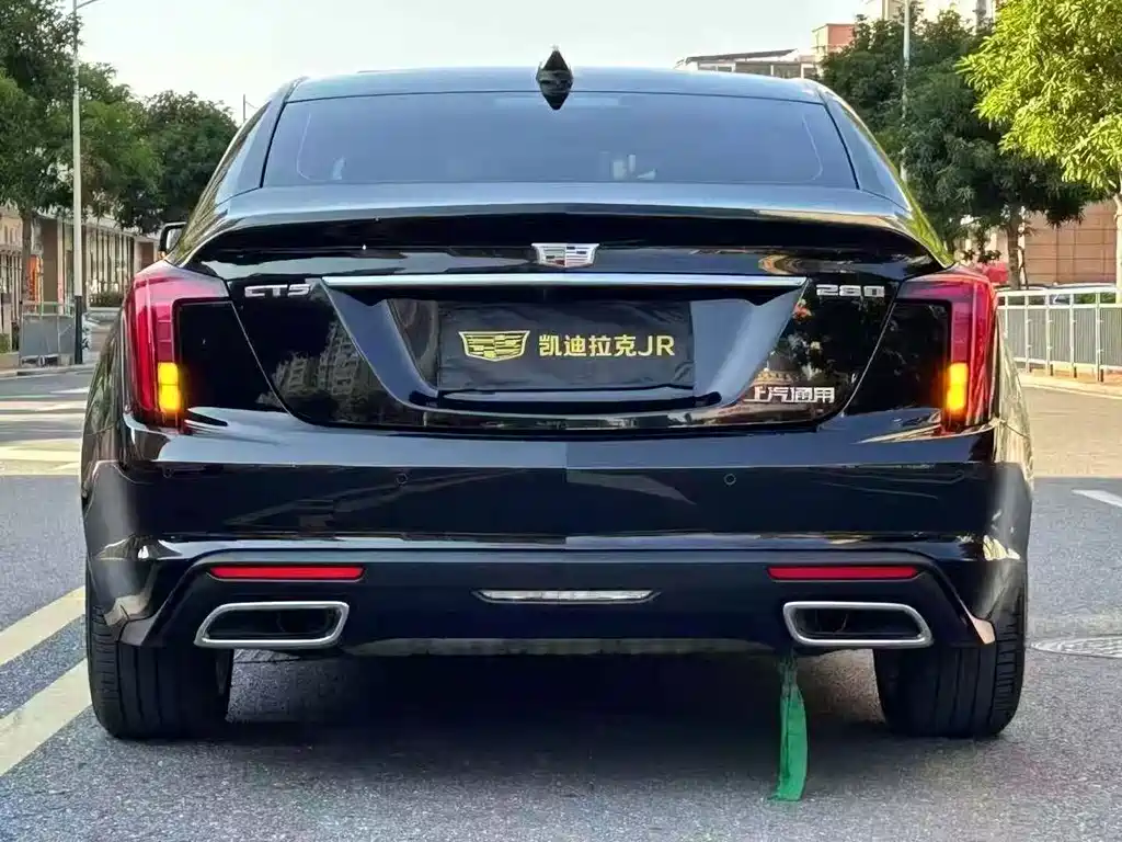 Cadillac CT5 — миниатюра 5