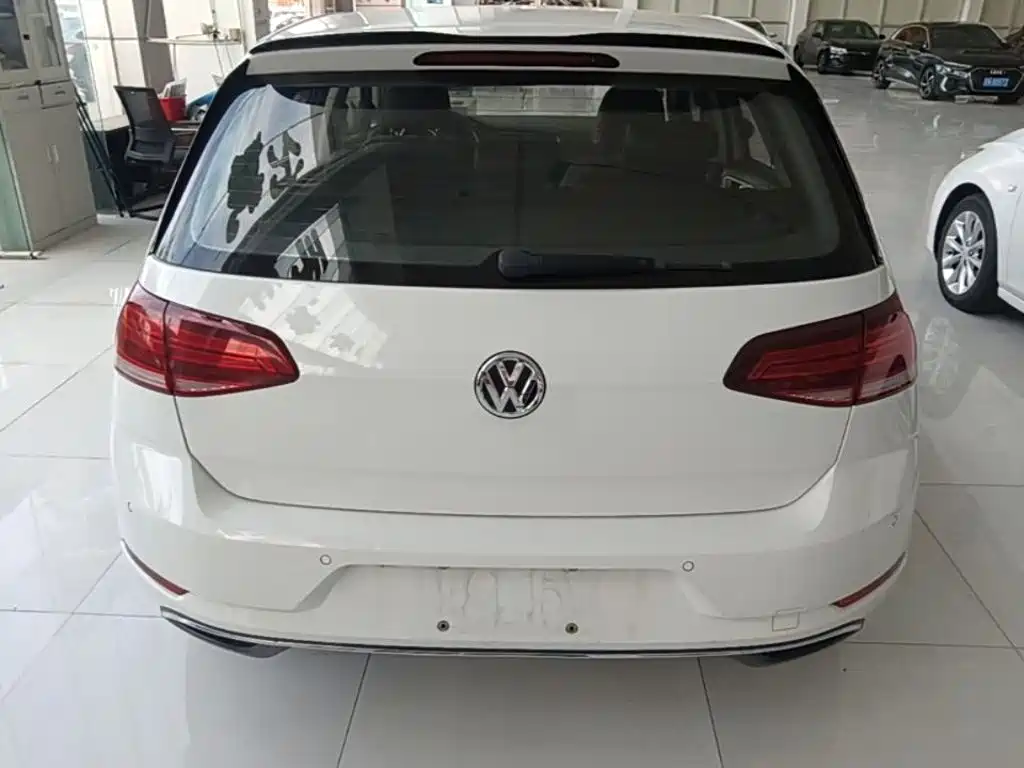Volkswagen Golf — миниатюра 6