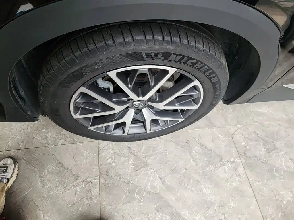 GAC Motor Trumpchi GS8 — миниатюра 23