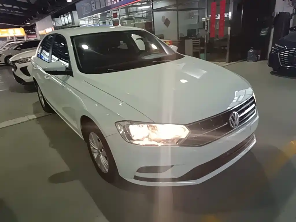 Volkswagen Bora — миниатюра 4