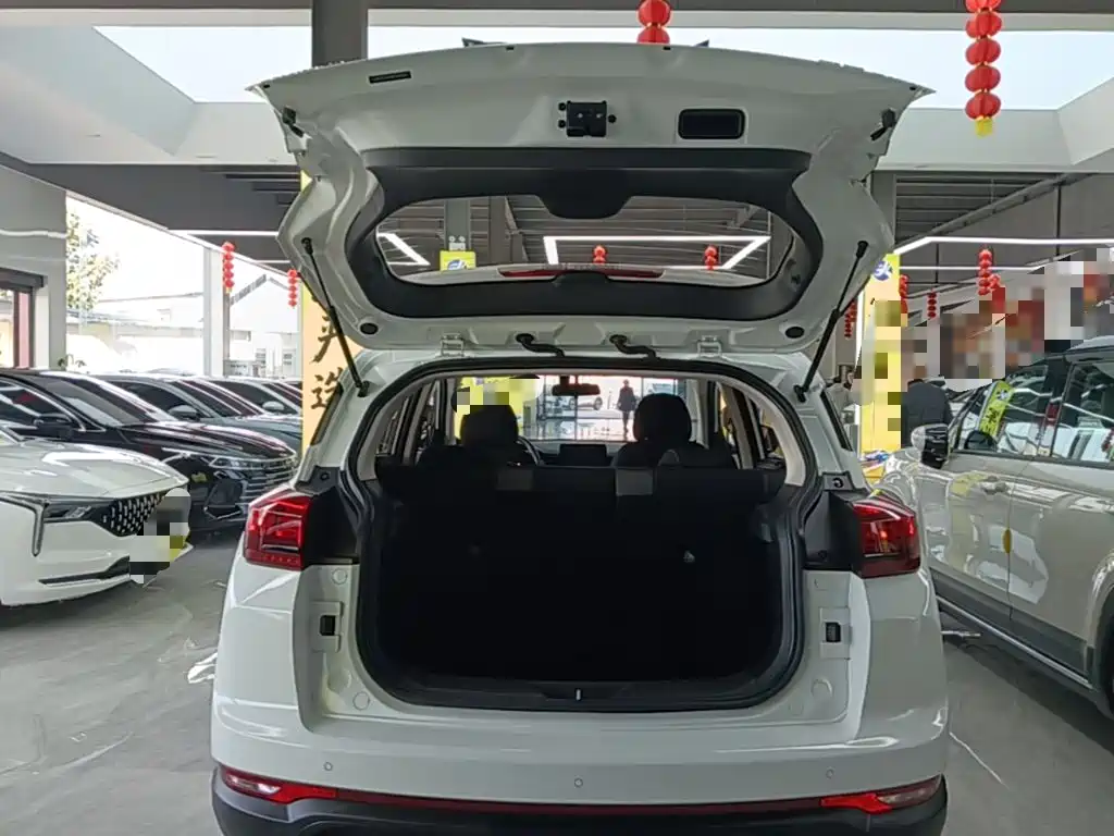 BAIC X3 — миниатюра 19