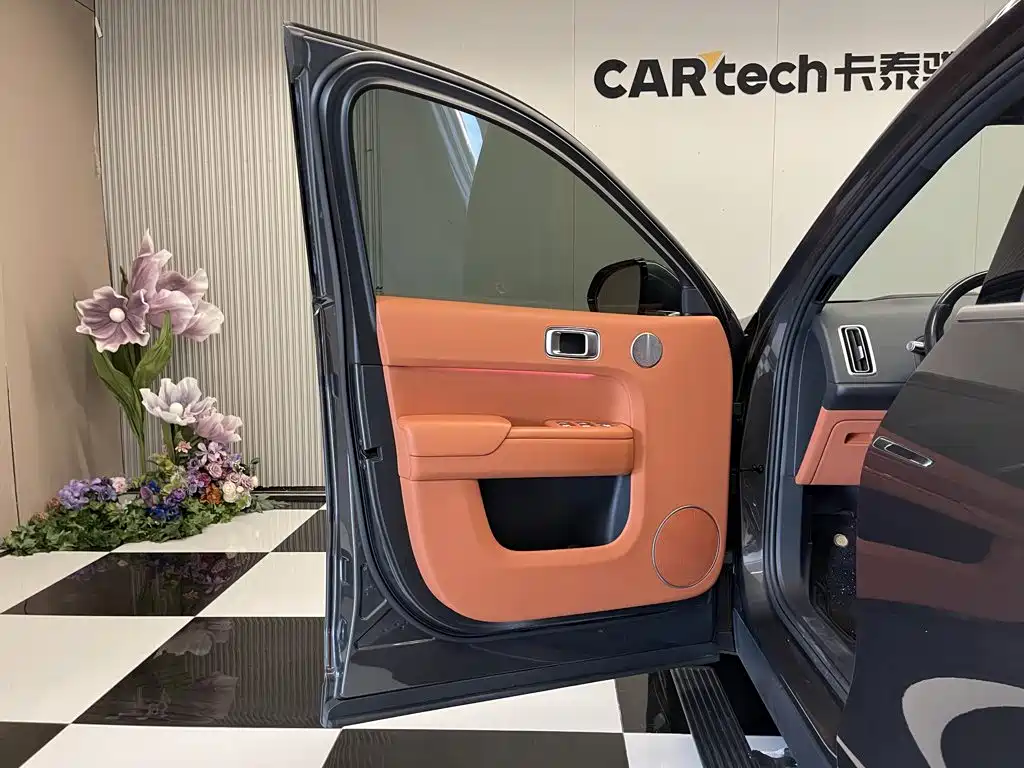 Li Auto Li L8 — миниатюра 16