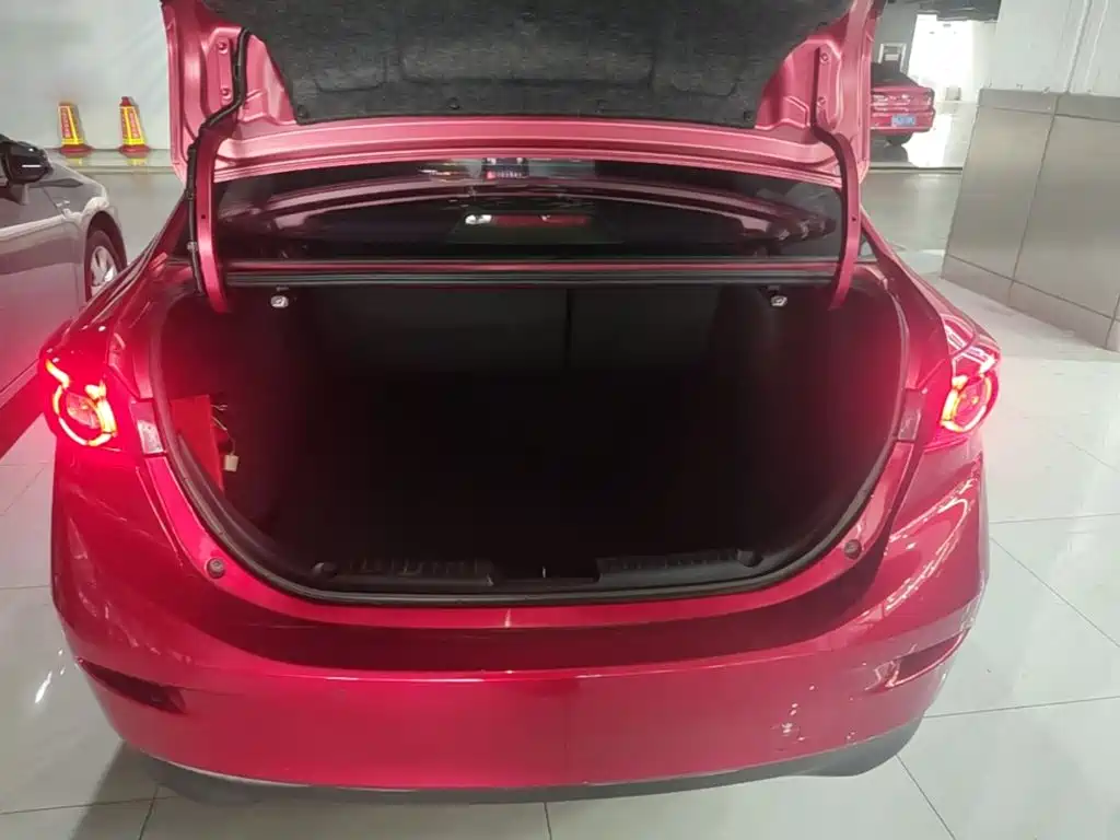 Mazda 3 Axela — миниатюра 19