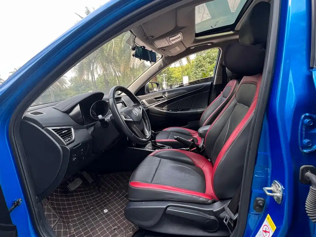 Changan Eado XT — миниатюра 4