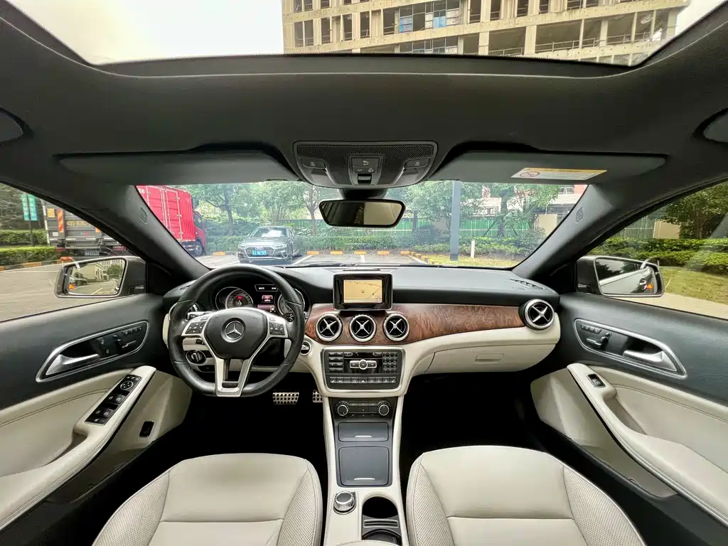 Mercedes-Benz GLA — миниатюра 5