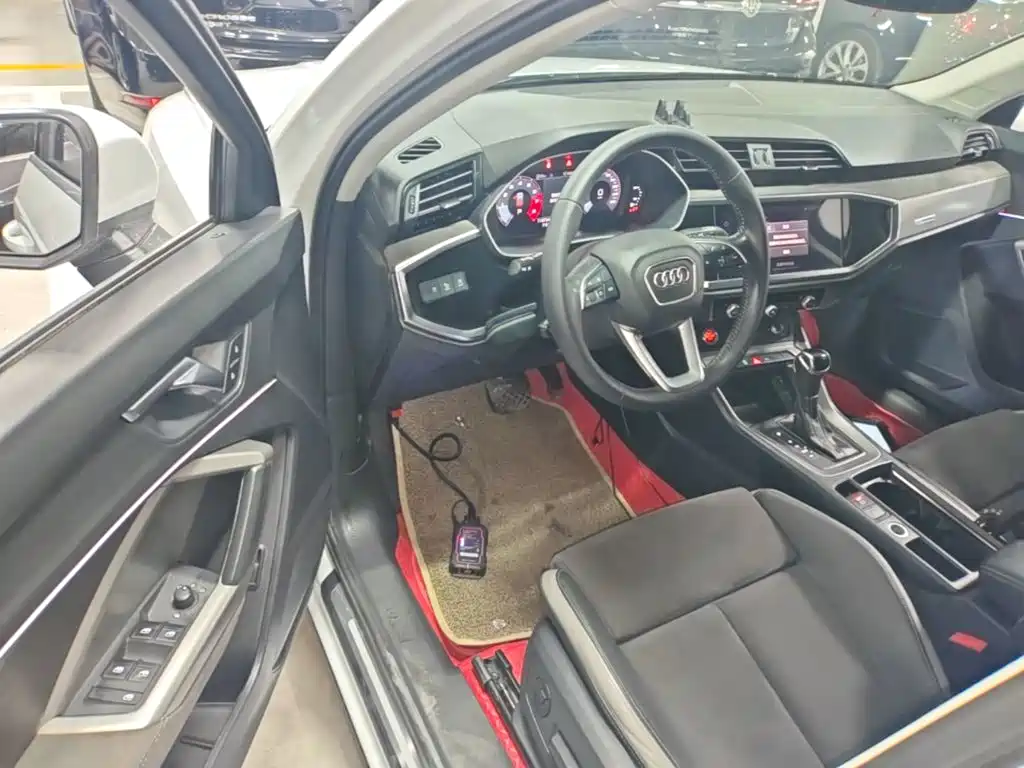 Audi Q3 — миниатюра 16