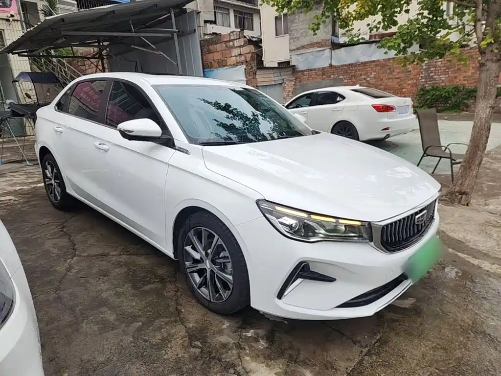 Geely Emgrand — миниатюра 4