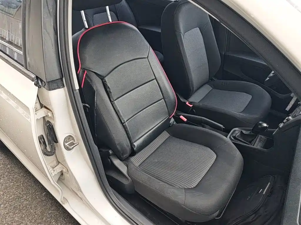 Volkswagen Santana — миниатюра 25