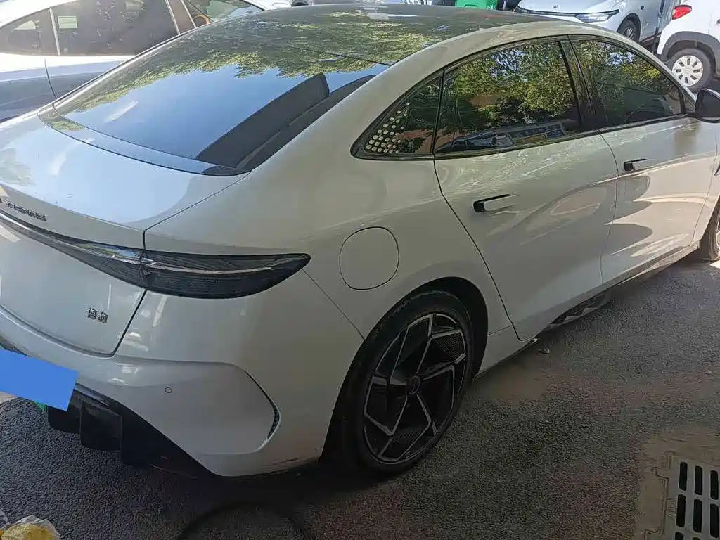BYD Seal — миниатюра 10