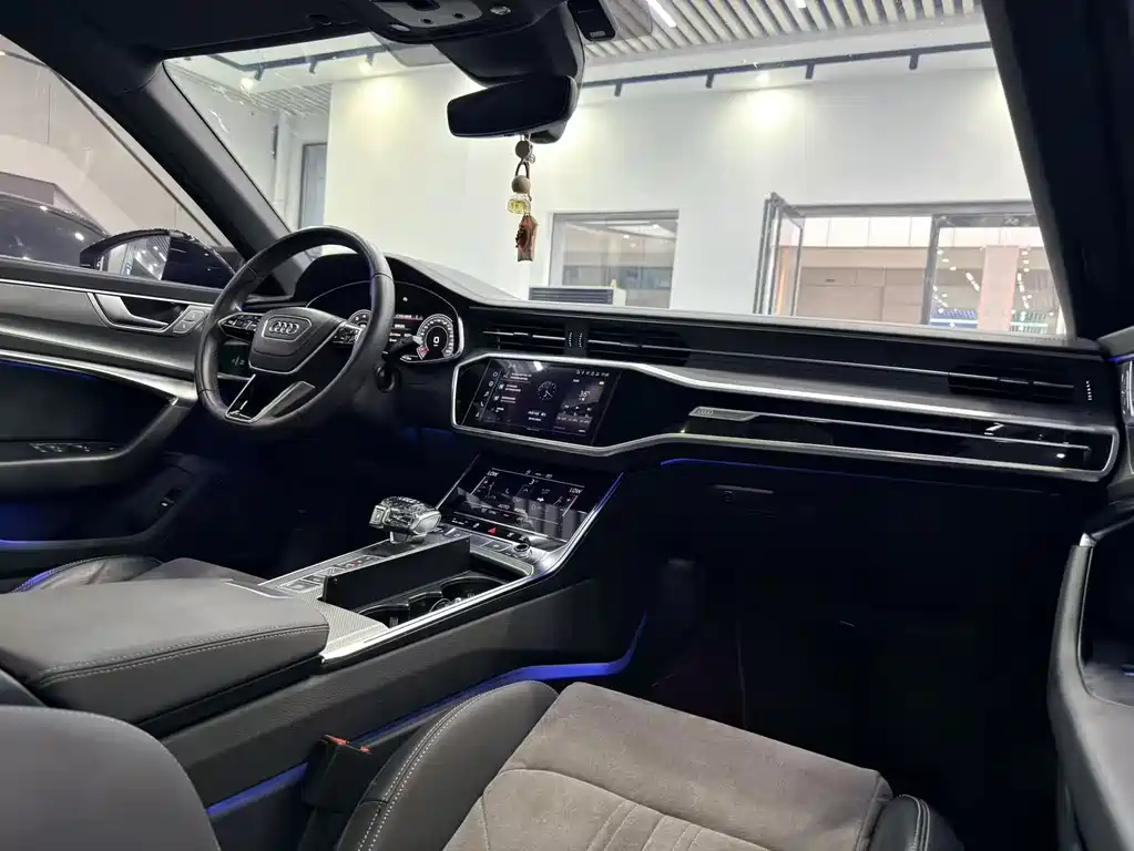 Audi A6L — миниатюра 8