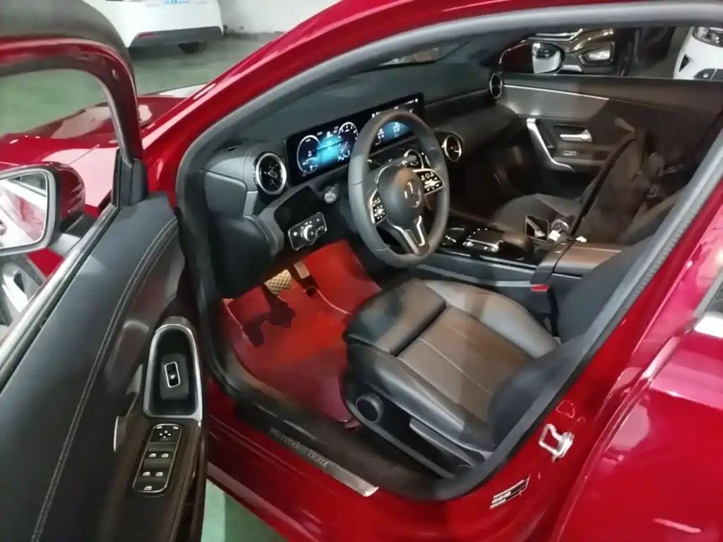 Mercedes-Benz A-Class — миниатюра 16