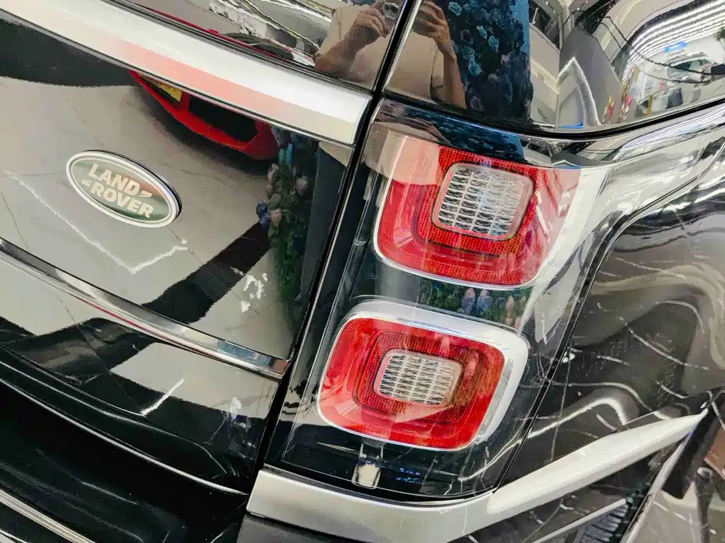 Land Rover Range Rover — миниатюра 24