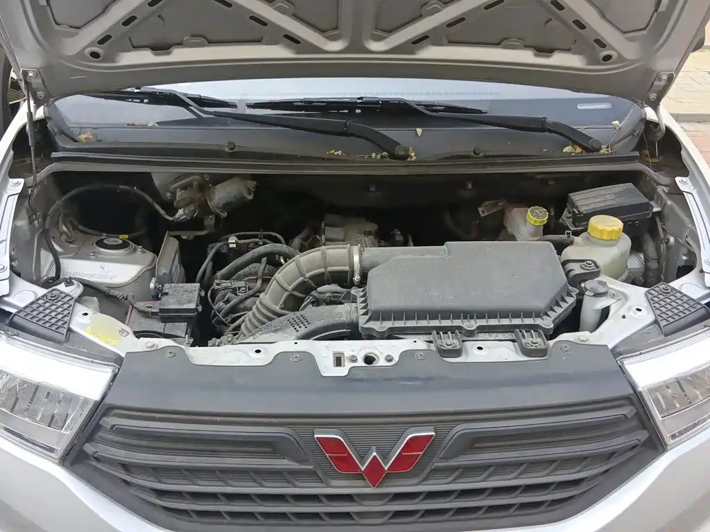 Wuling Hongguang V — миниатюра 16