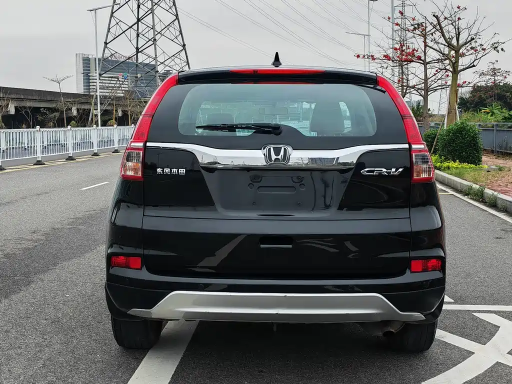 HONDA CR V