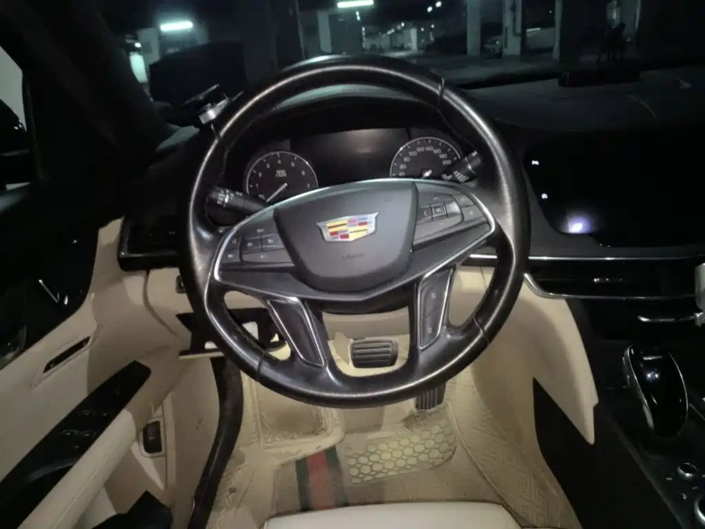 Cadillac CT6 — миниатюра 3