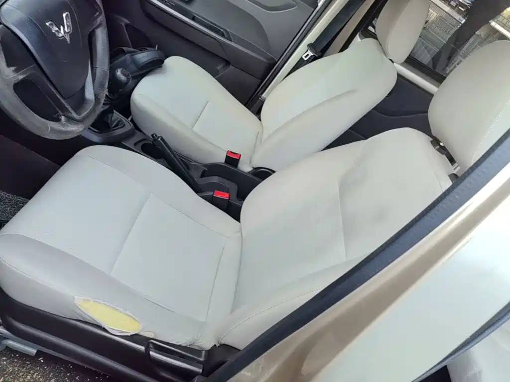 Wuling Hongguang V — миниатюра 15