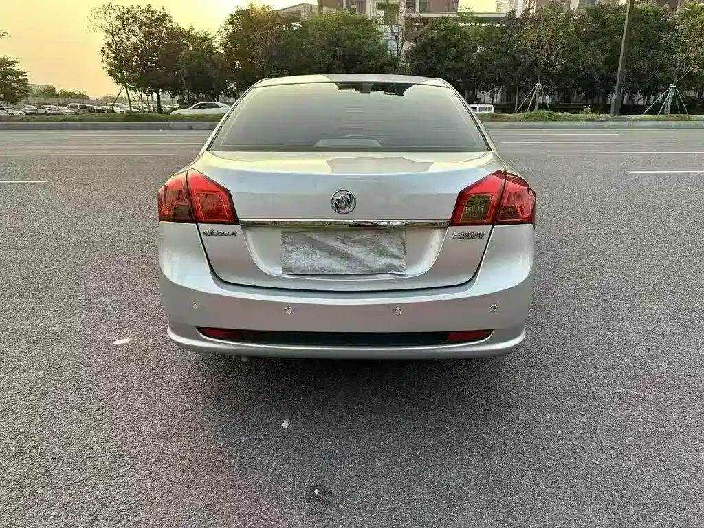 Buick Excelle 1.5L Auto Premium Type, фото 8