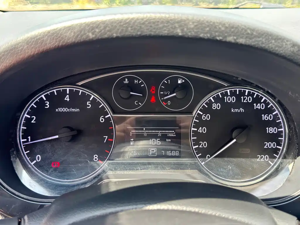 Nissan Tiida — миниатюра 14