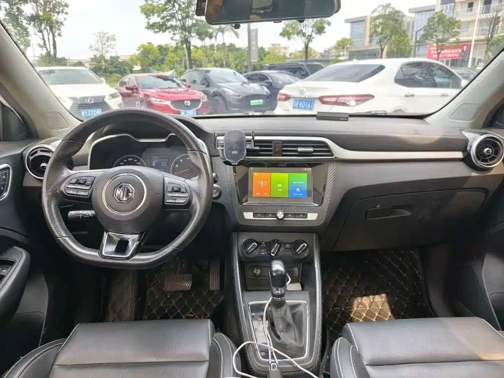 MG ZS — миниатюра 8