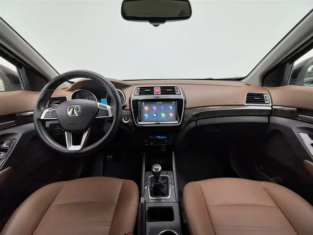 BAIC S50 2016 1.5T MT Luxury