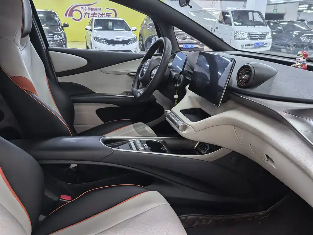 BYD Dolphin — миниатюра 10