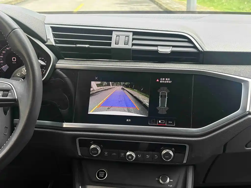 Audi Q3 — миниатюра 9