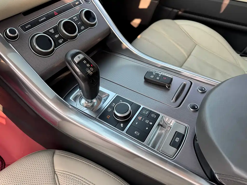 Land Rover Sport — миниатюра 16