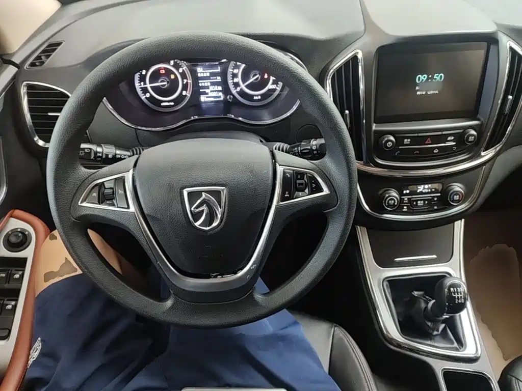 Baojun 560 — миниатюра 10