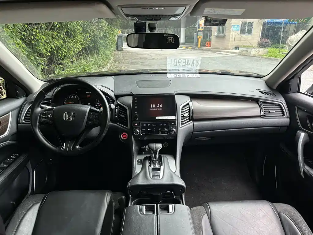 Honda Avancier 2017 240TURBO Luxury