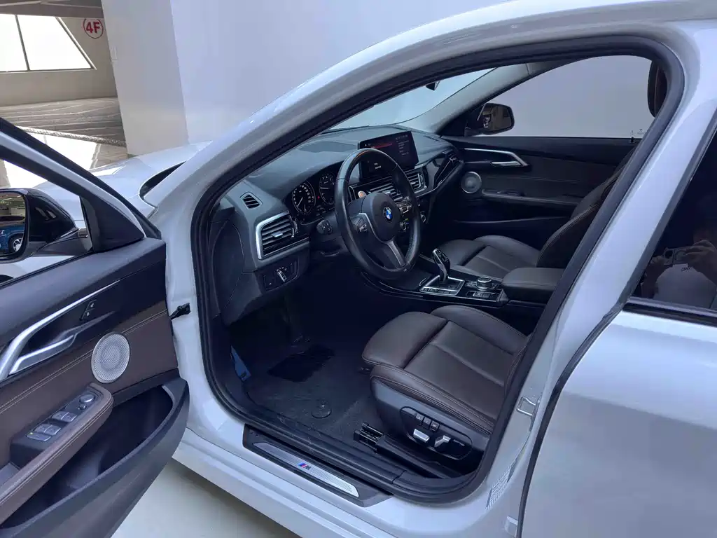 BMW 1 Series 1 2022 120i M Sport