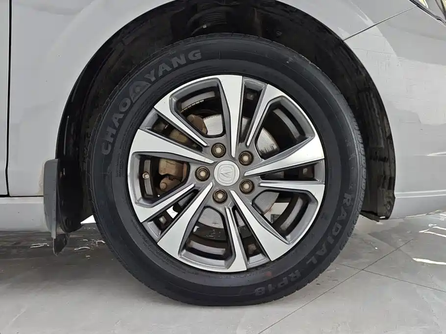 Changan Eado — миниатюра 6
