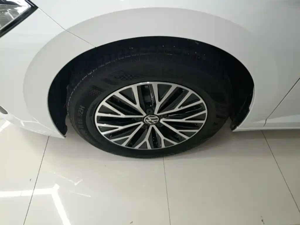 Volkswagen Sagitar — миниатюра 23