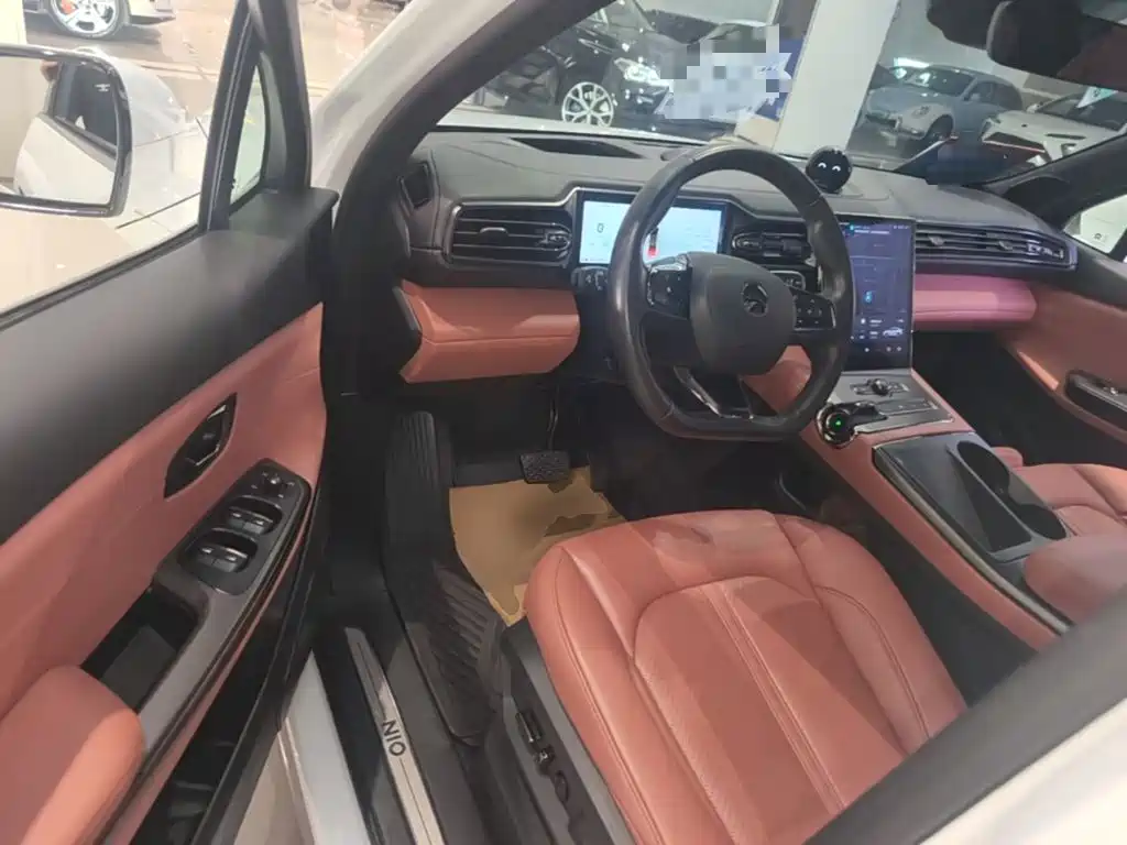 NIO EC6 — миниатюра 16