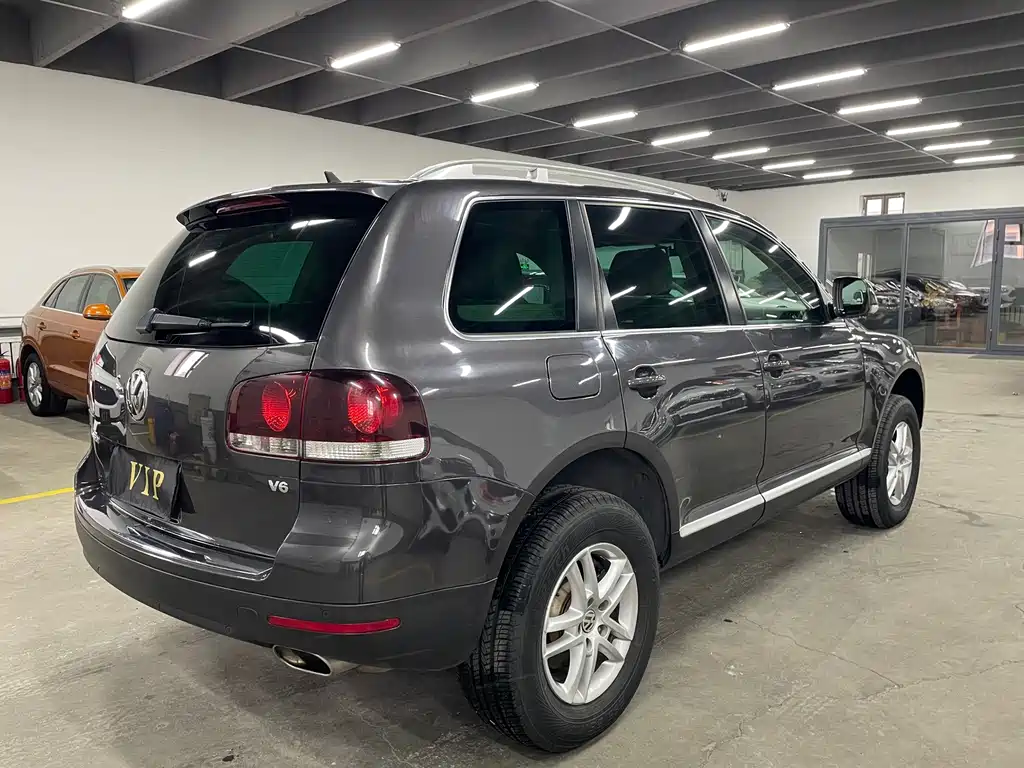 Volkswagen Touareg — миниатюра 4