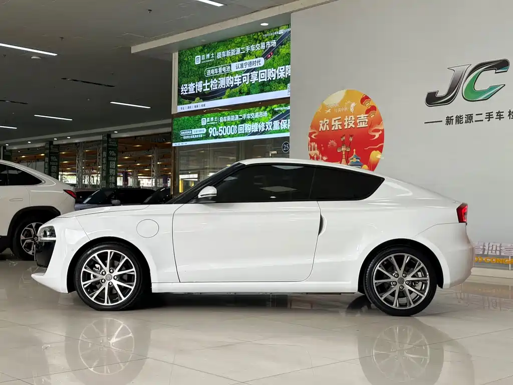 Leapmotor Leapmotor S01 — миниатюра 2