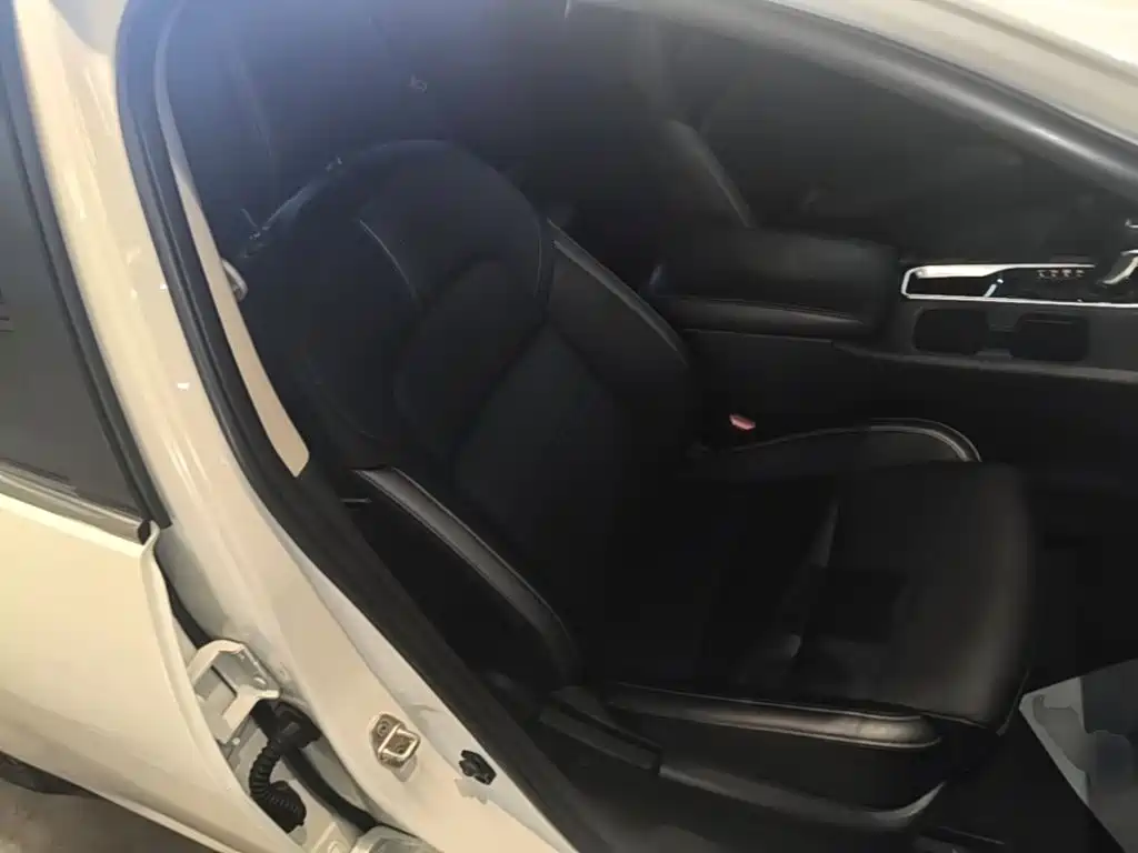 Nissan Sylphy — миниатюра 25