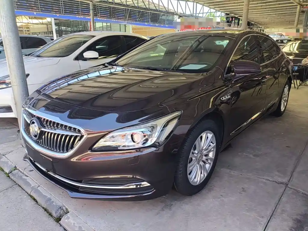 Buick LaCrosse — миниатюра 2