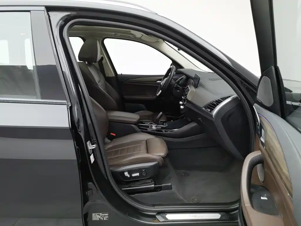 BMW X3 — миниатюра 23