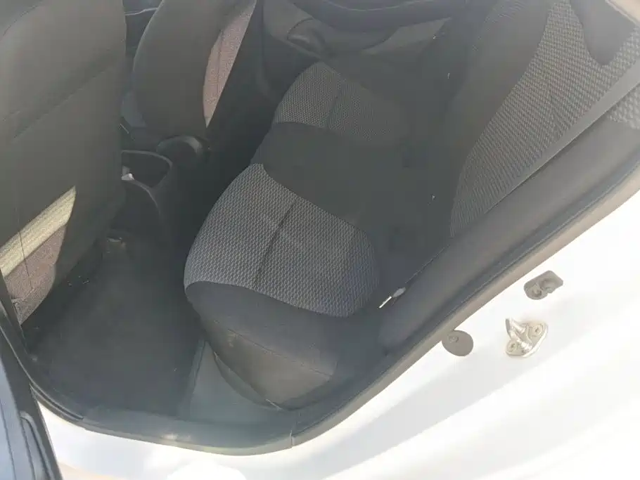 Hyundai Verna — миниатюра 11
