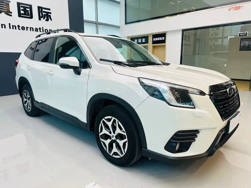 Subaru Forester 2021 2.0i Luxury