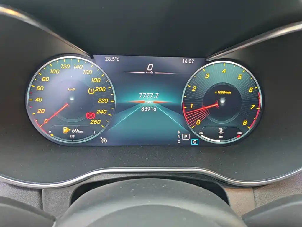 Mercedes-Benz C-Class — миниатюра 16