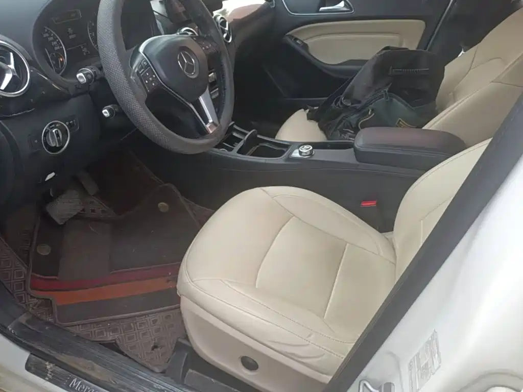 Mercedes-Benz B-Class — миниатюра 15